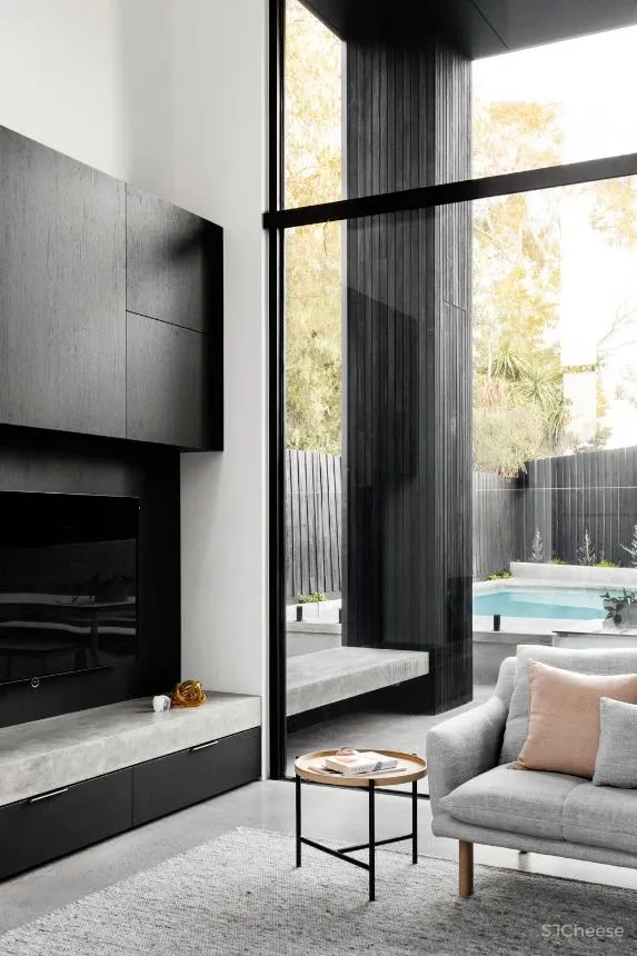 全开放 高级黑，个性鲜明的极简住宅！