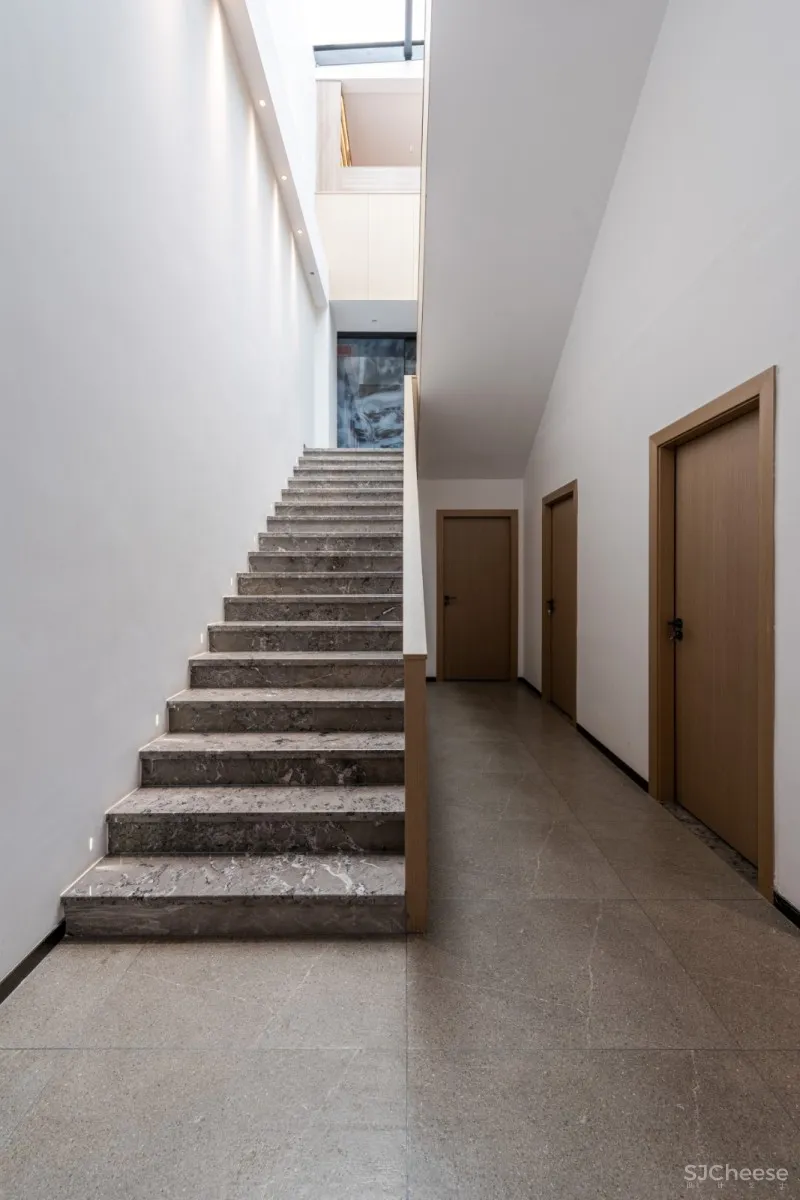 长空创作办公楼:工作与农耕共生 / 长空创作