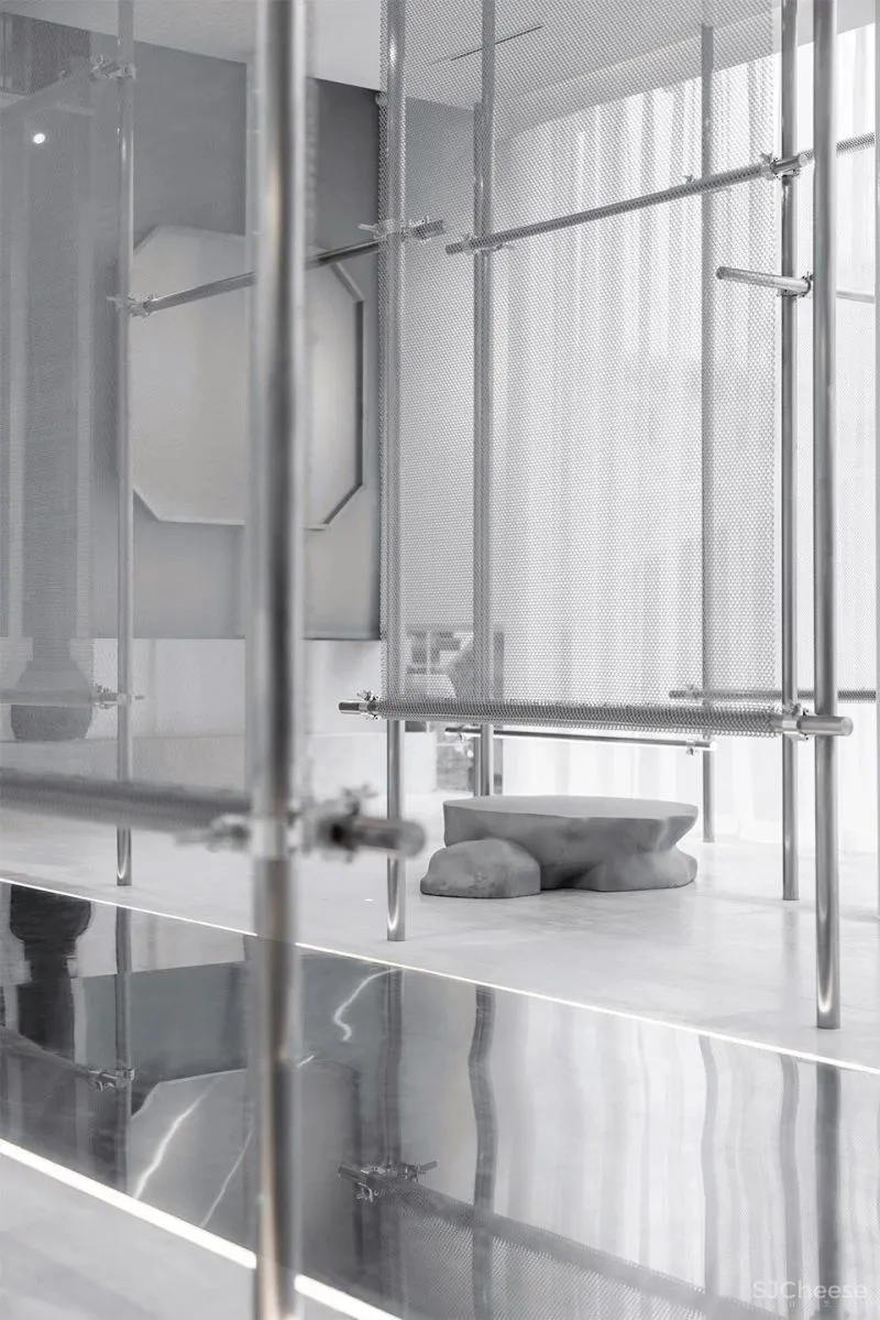 新作 FOURTRY SPACE潮流生活体验空间,成都 STUDIOLITE