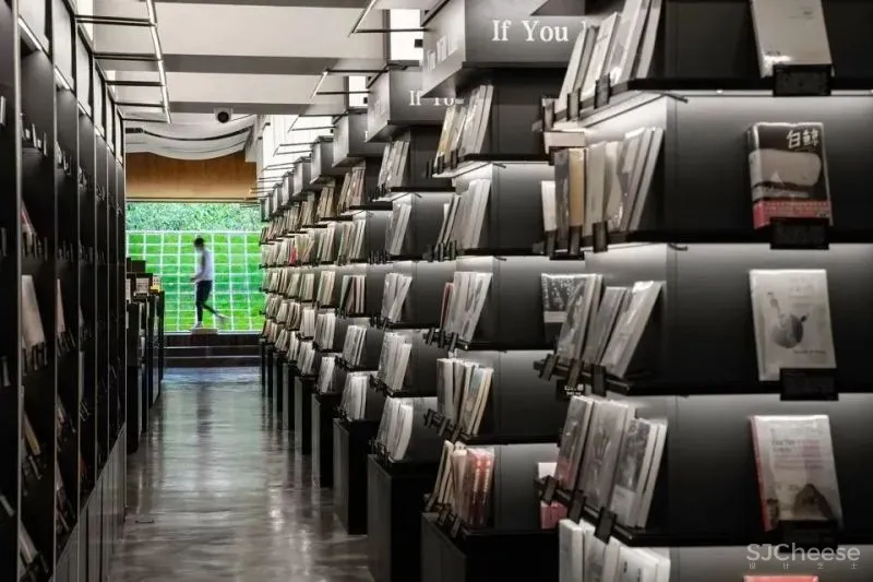 回归读书本质 南之山·古腾堡星汉书店 未韬建筑设计事务所&Giorgio成于思