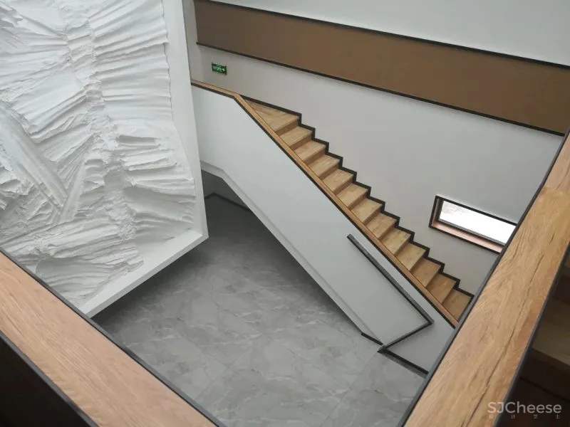 夹缝中自然生长.中国.葫芦岛德邻堂产业楼设计实践 DJ 建筑设计事务所