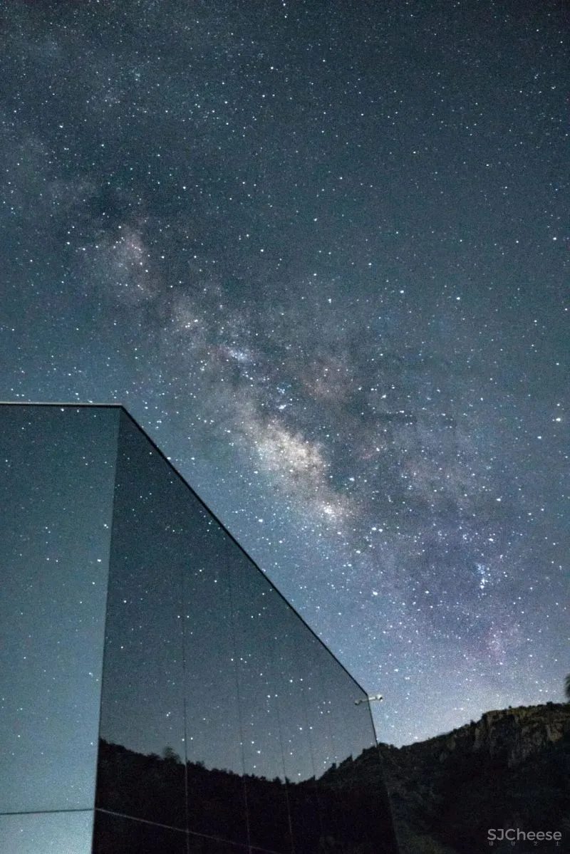 玻璃镜屋,敬畏自然