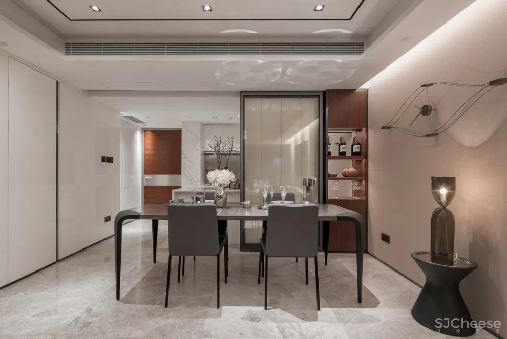 深圳最高全复式住宅楼,4个样板房公开,还有二手豪车店拿下吉尼斯记录!