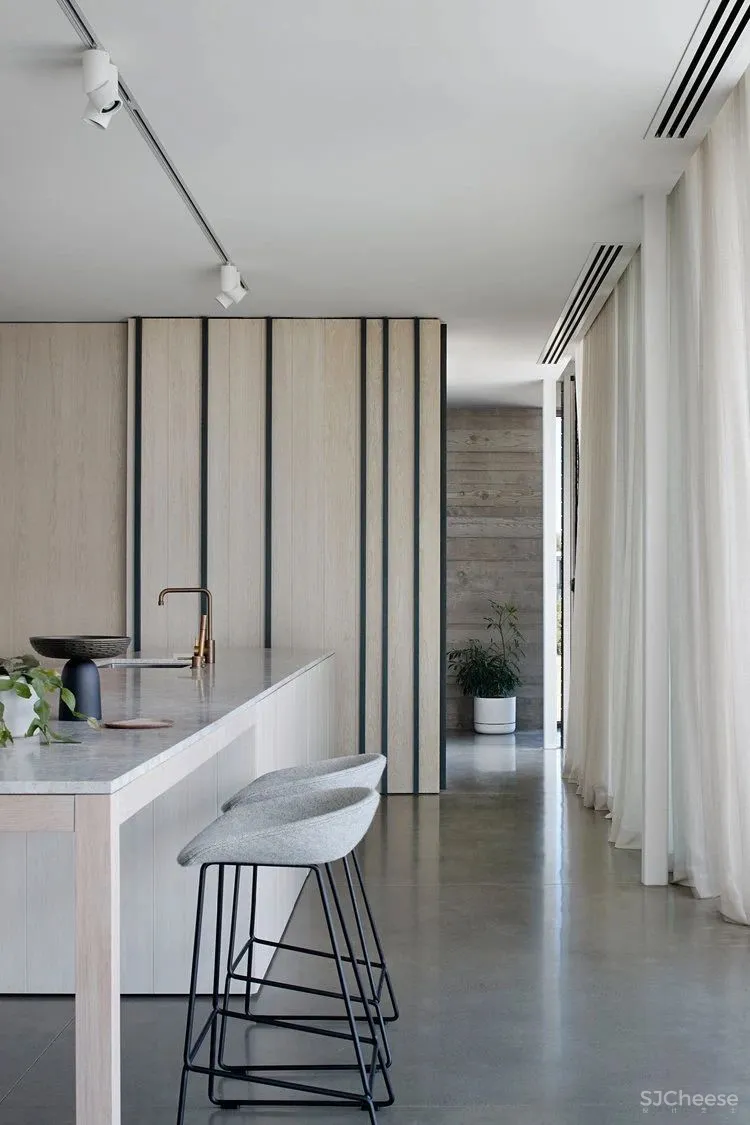 质朴自然的实用主义 Rachcoff Vella新作