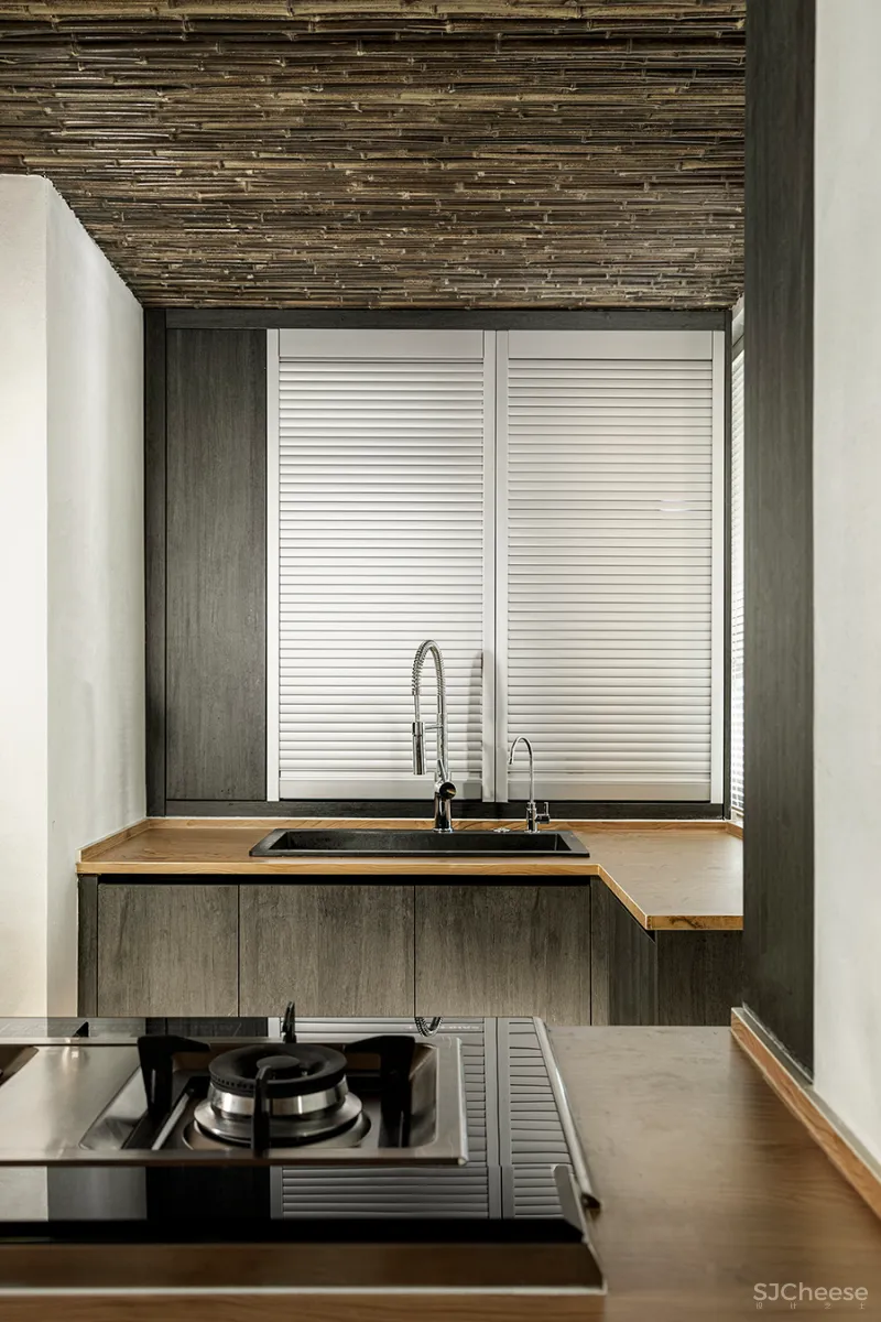 90后设计师改造自己的家,奇葩户型变别墅!