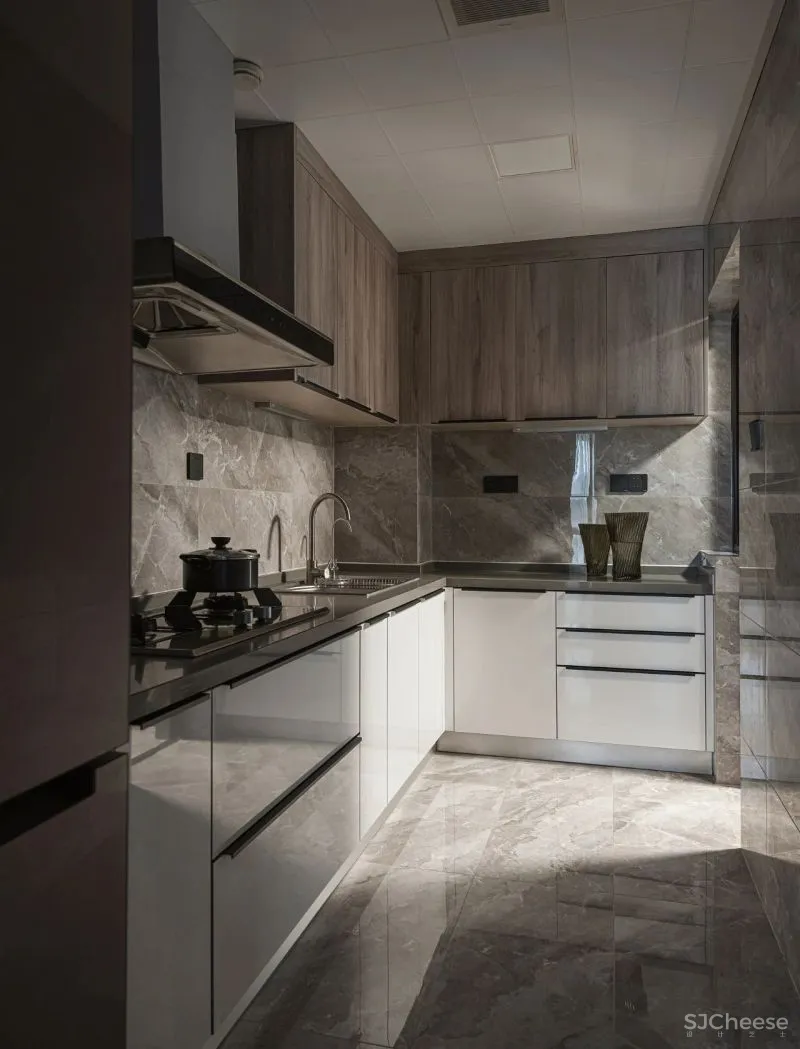 135㎡简约风,巧用大地色系,她家优雅又耐看!