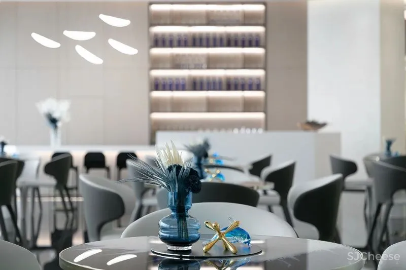 宁静和谐的空灵之美，邂逅都市理想居所！