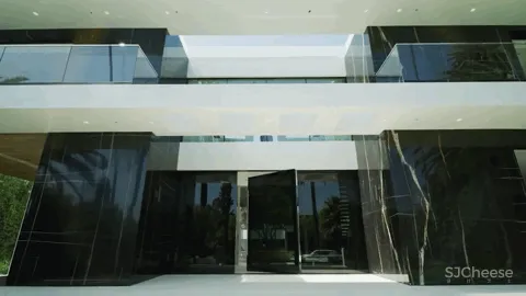 3亿一栋的别墅,仅看到车库就跪了!