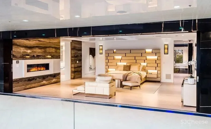 3亿一栋的别墅,仅看到车库就跪了!