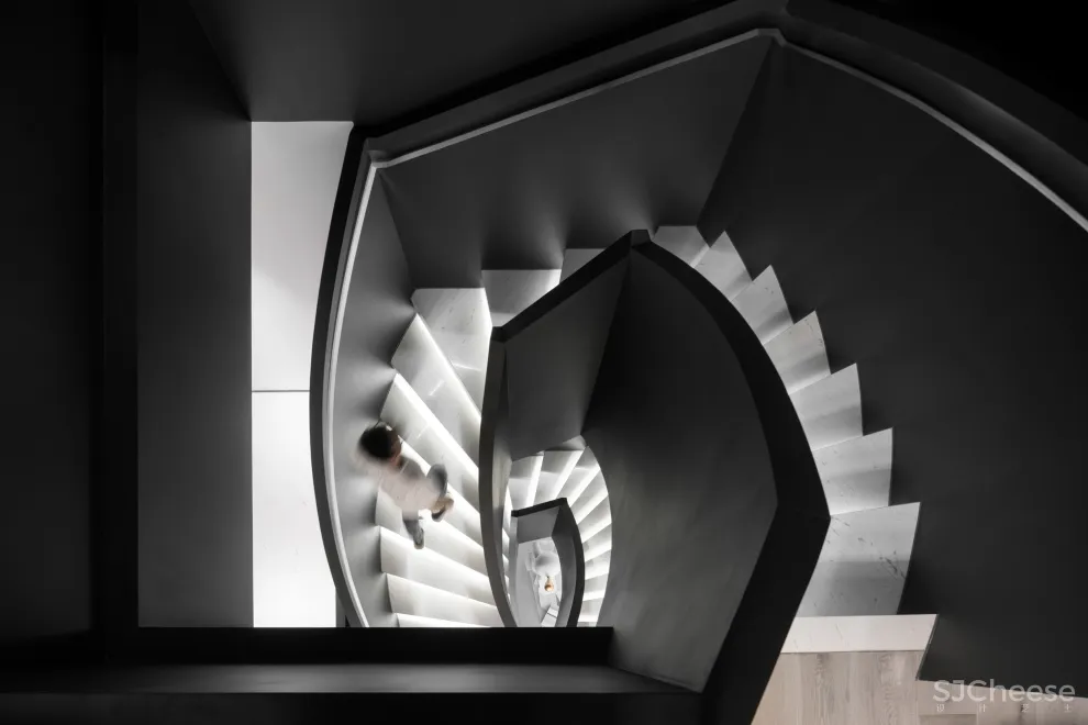 刘宏新作 简约,是另一种形式的高级与奢华