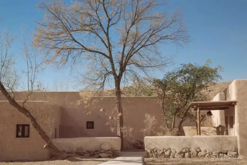 被《跑男》取景的中国小摩洛哥,还是个大佬云集的民宿集群,去年我就抢先打卡了!