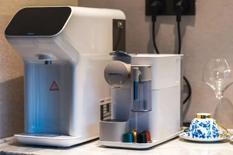 东钱湖畔再现国牌奢华酒店，在隈研吾的美术馆旁，建了一座日式庭院