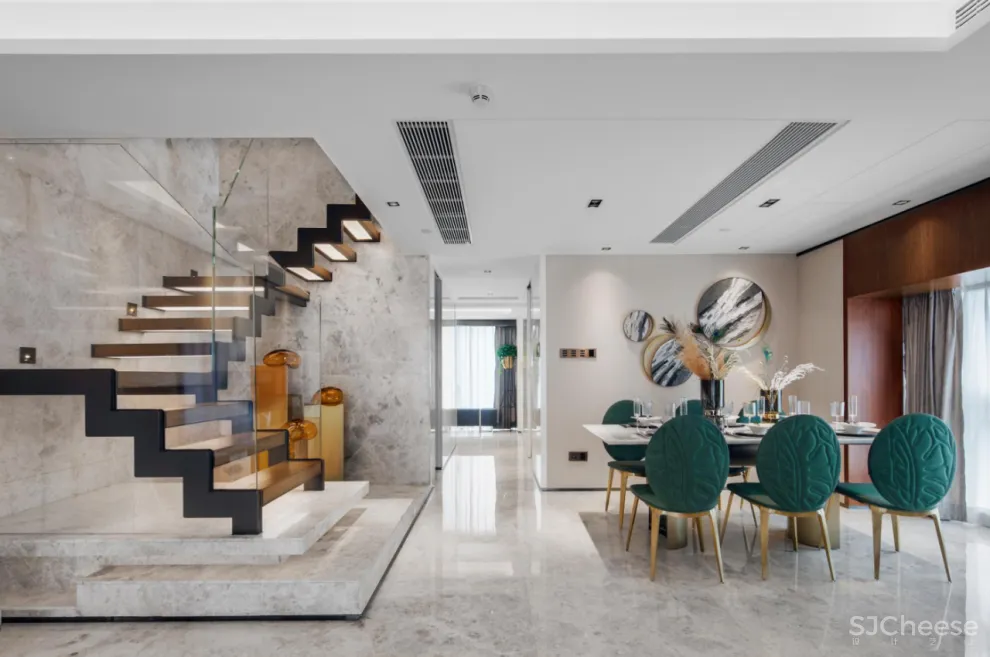 深圳最高全复式住宅楼,4个样板房公开,还有二手豪车店拿下吉尼斯记录!