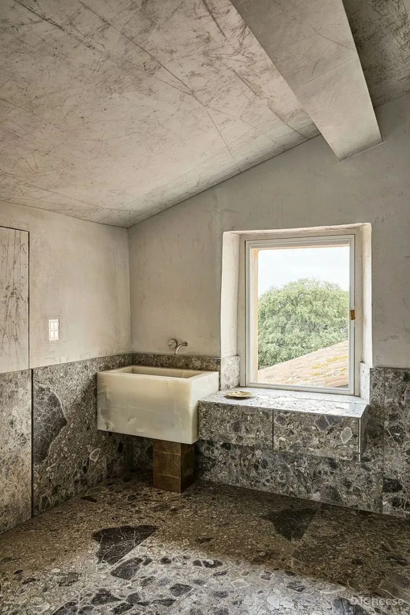 AD100设计师|Vincenzo De Cotiis:时间是最美的艺术