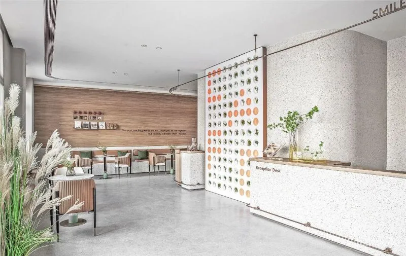 旭辉 x S.U.N 这个咖啡吧看起来不错，等等、他们好像还卖房子