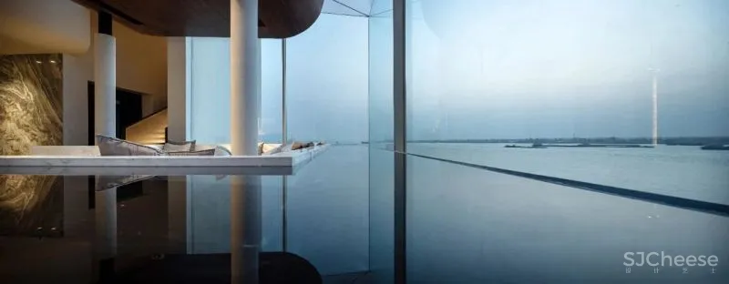 长江边上的艺术酒店 以游轮为主题的乐享空间