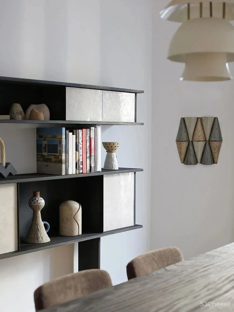 85㎡ 精致公寓,用雕塑做装饰太有腔调了!