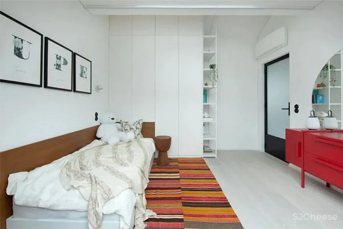 曾经劣势明显的斜顶小屋,摇身变为了时髦与舒适兼得的梦想宅