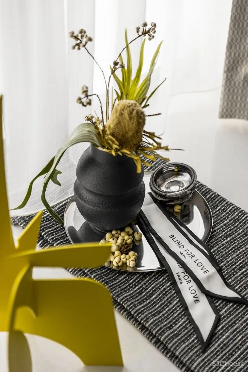 EVD廿象设计:精巧宅居,红绿蓝交迭构建家的理想色!