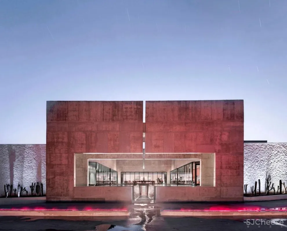 汤山云夕博物纪—矿坑石料雕琢的美学空间,是酒店也是美术馆