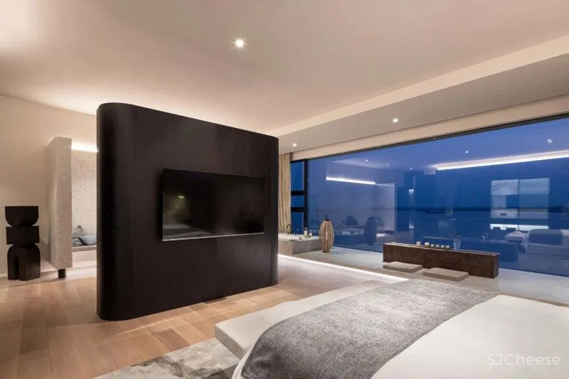 长江边上的艺术酒店 以游轮为主题的乐享空间