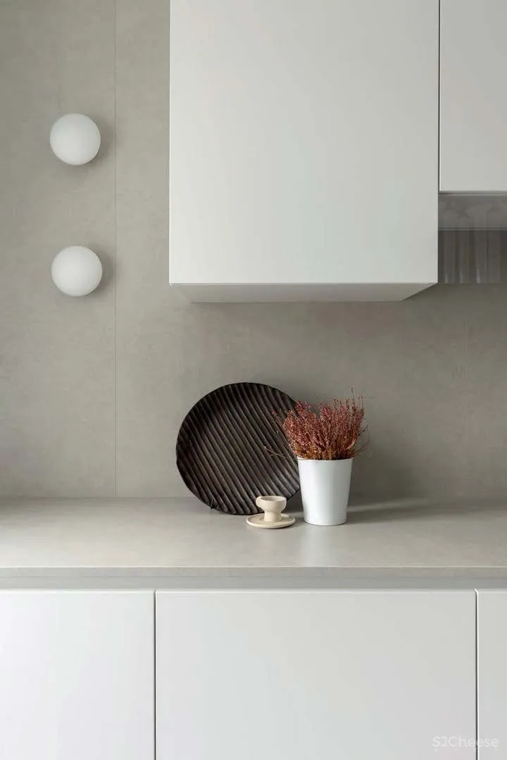 70㎡ 一居室,无主灯的客厅好看又显大!