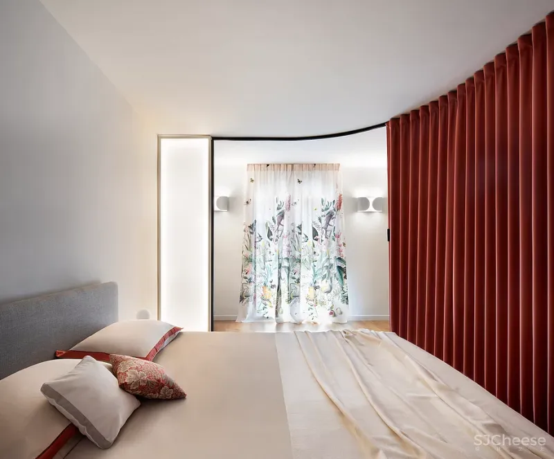 兼具雅致与活力,这座130平米的双层住宅诠释了屋主的生活态度