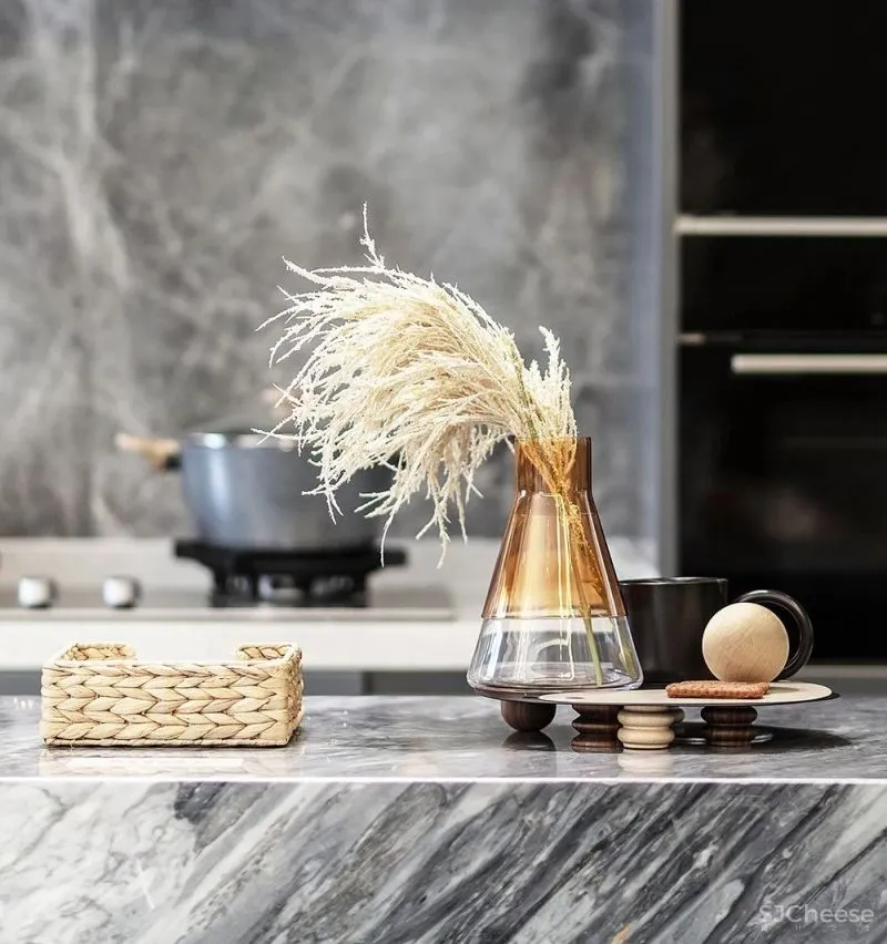 390㎡现代别墅，以自然建构艺术生活！