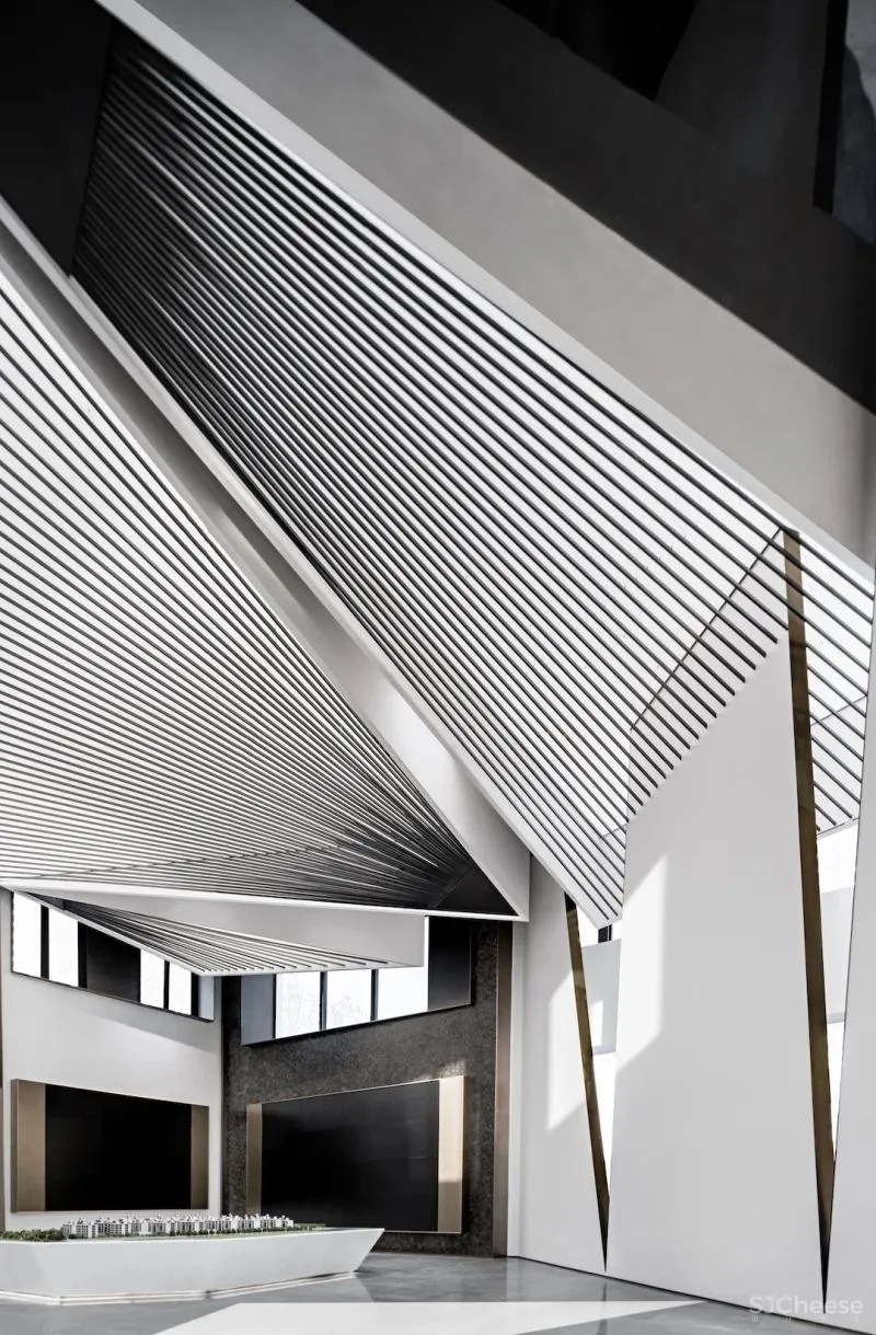 伍玛设计:点、线、面,进化中释放数字浪漫