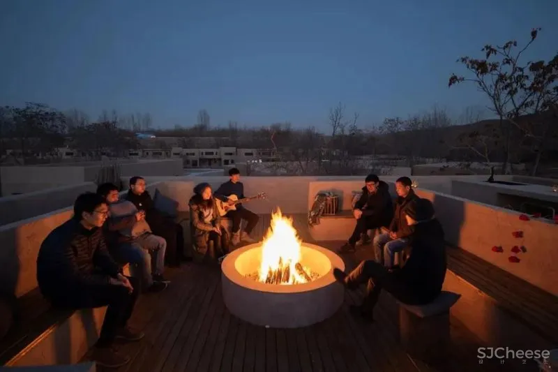 被《跑男》取景的中国小摩洛哥,还是个大佬云集的民宿集群,去年我就抢先打卡了!