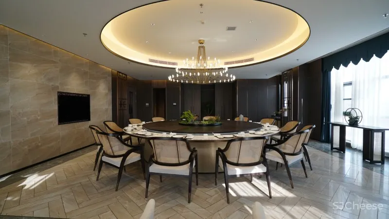 朗生案例 |「山东·兰园酒店」在园林生态里,沐浴暖阳、漫步云端