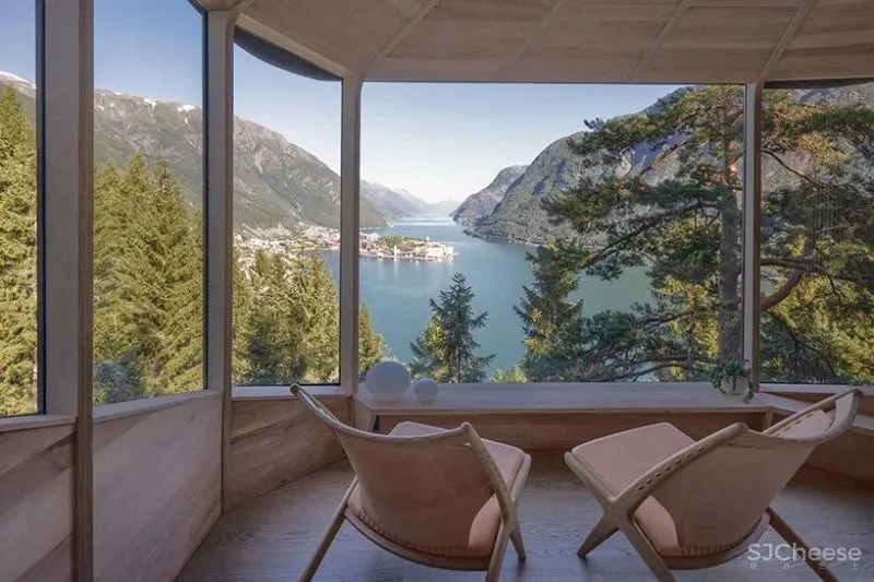 挪威，奥达，木巢 Helen Hard