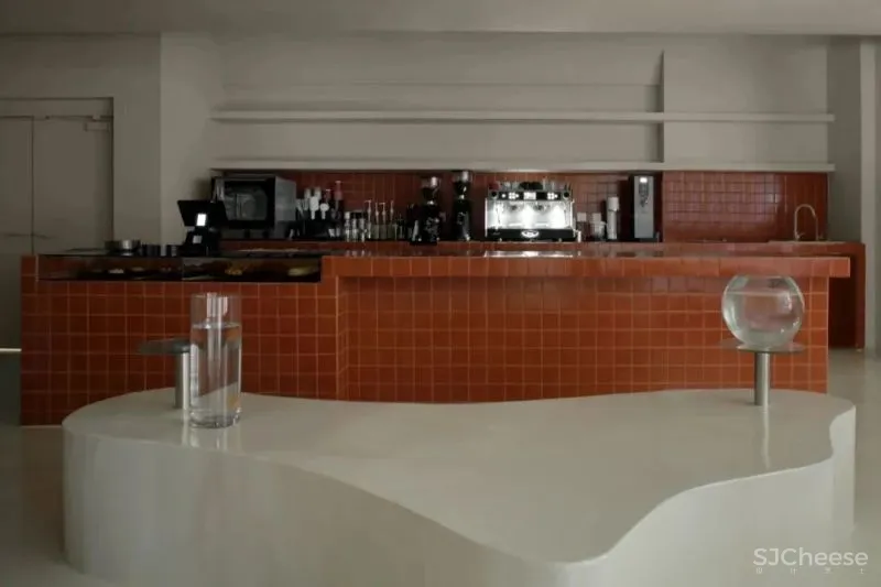 ELK咖啡两个空间案例，告诉你营造出灵动的空间氛围