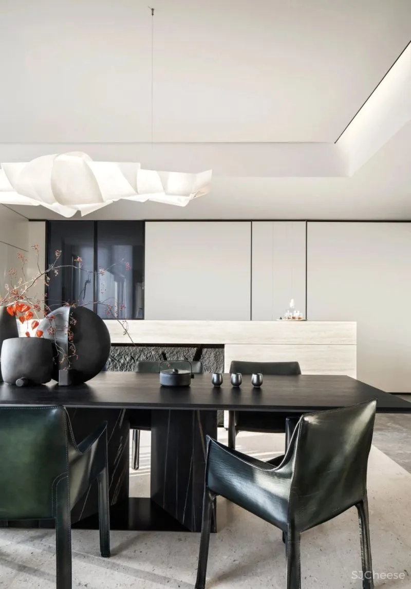 杭州中海黄龙云起「三里庐」“无相”大平层 程绍正韬