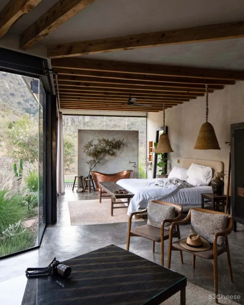 玻璃镜屋,敬畏自然