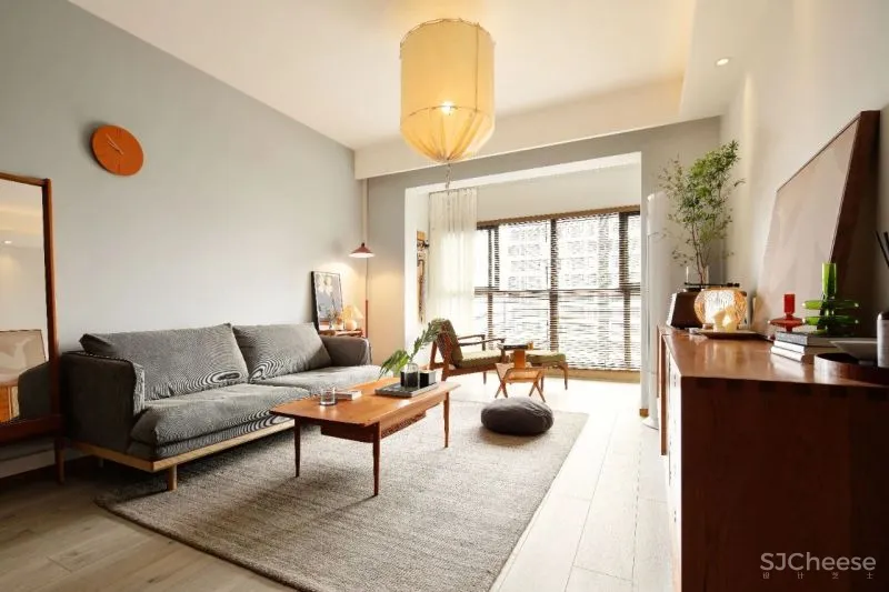 99㎡舒适两人居，舍弃一间房，Get衣帽间 独立工作区！