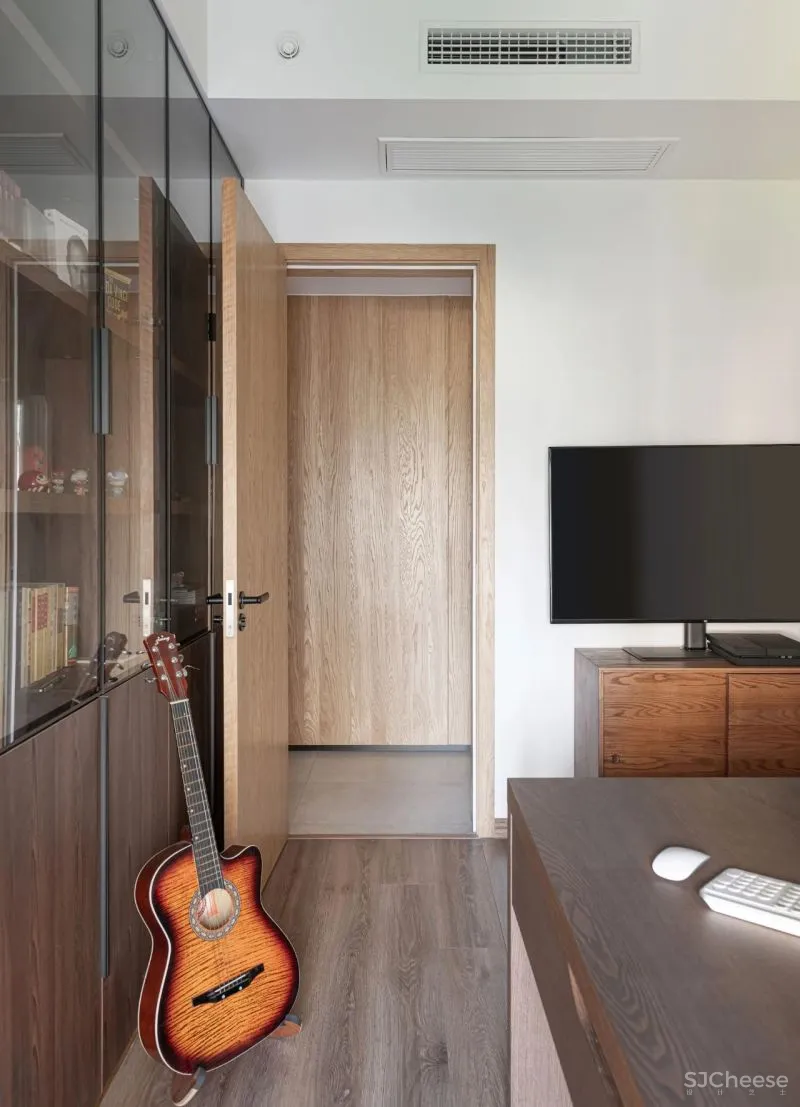 130㎡“重脑力工作者”的家:原木 留白,下班后彻底放空!