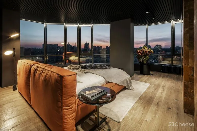 290㎡双层豪宅,大理石与黄铜的碰撞,轻奢又复古!