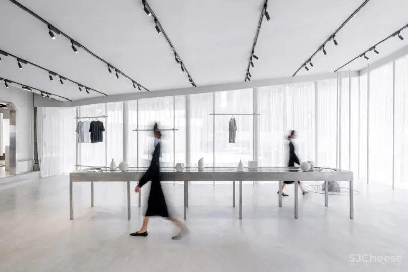 新作 FOURTRY SPACE潮流生活体验空间,成都 STUDIOLITE