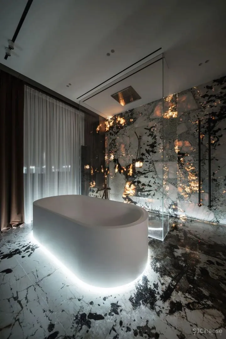 290㎡双层豪宅,大理石与黄铜的碰撞,轻奢又复古!