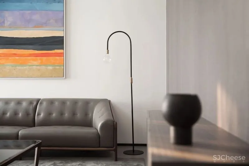 极简私宅，细节与实用性兼备