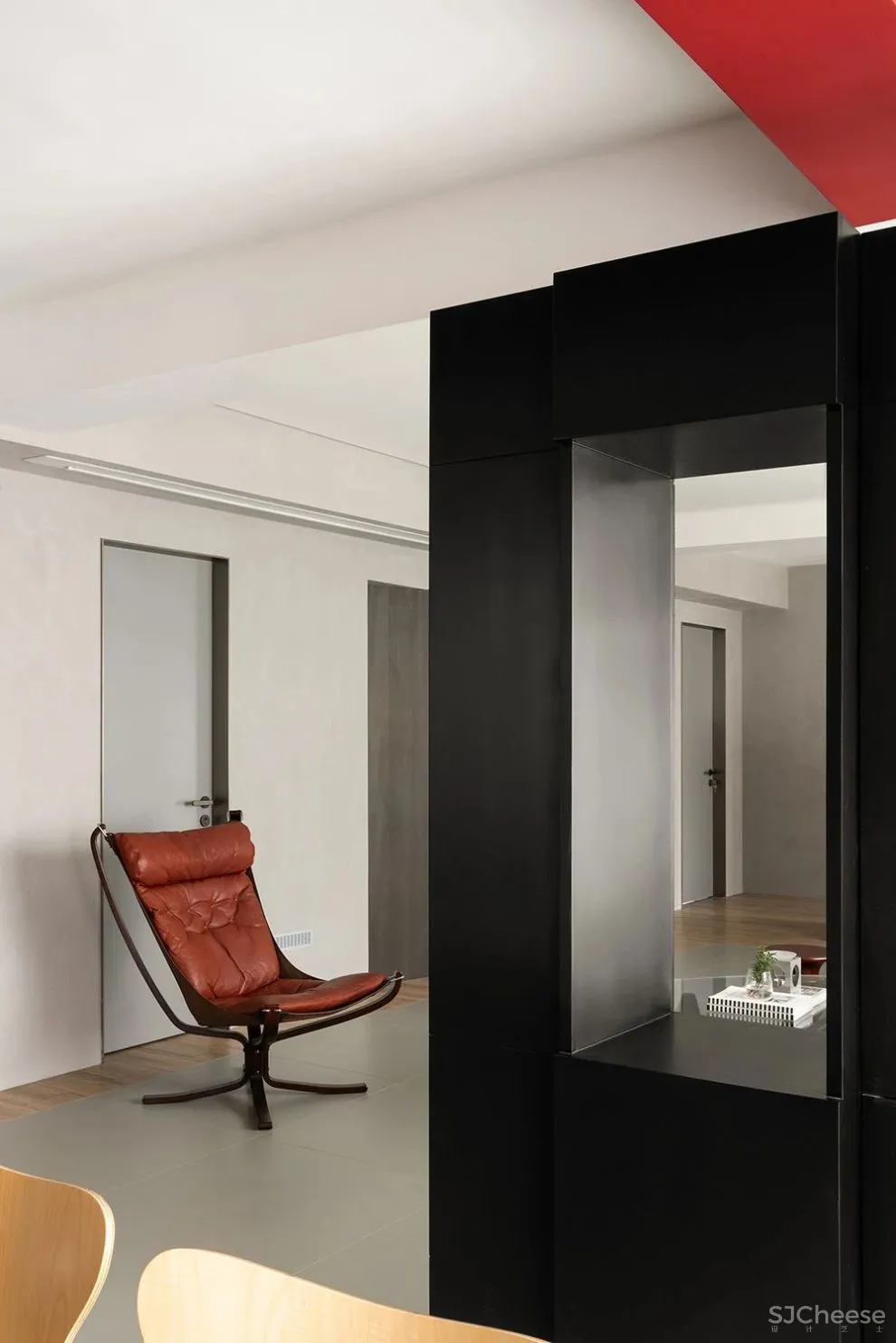 自由平面与流动空间 DNA