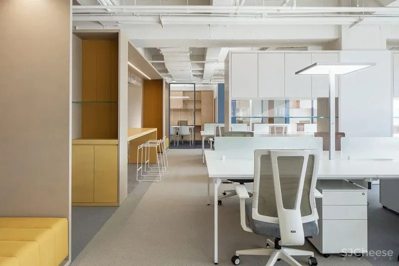 红山设计 自然延展的纯粹空间,气质十足的ECCO总部办公