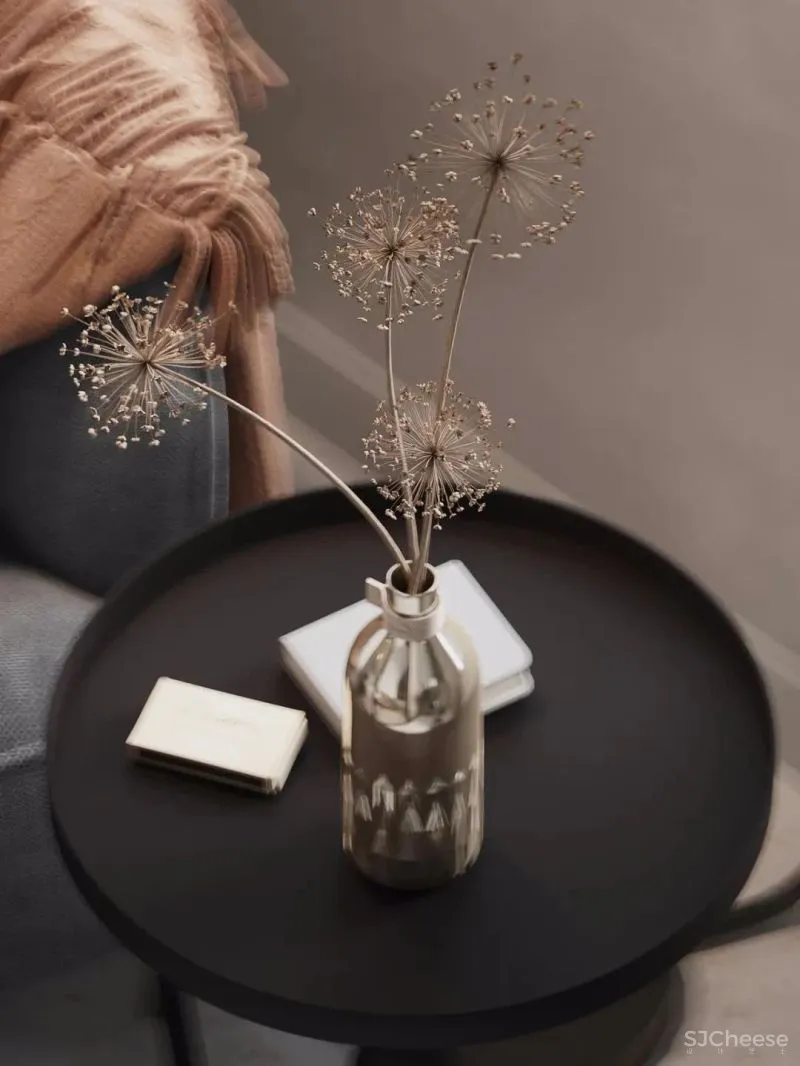 75㎡极简复式，潮范儿夫妇一眼心动