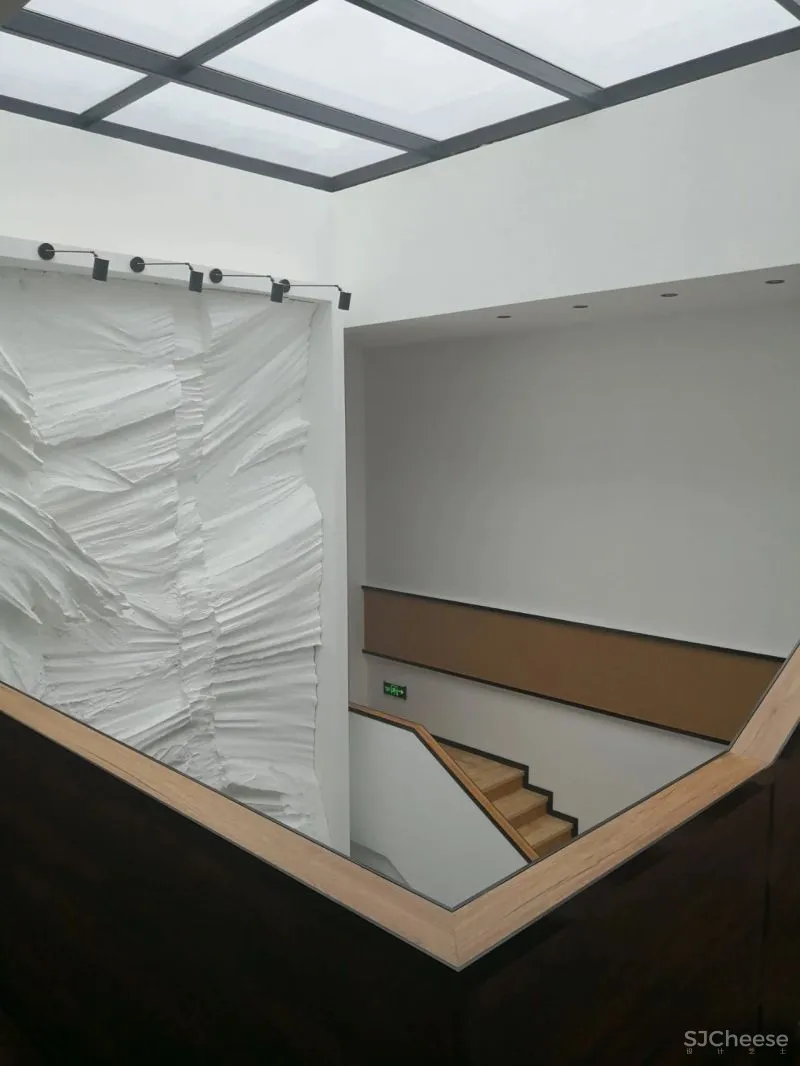 夹缝中自然生长.中国.葫芦岛德邻堂产业楼设计实践 DJ 建筑设计事务所