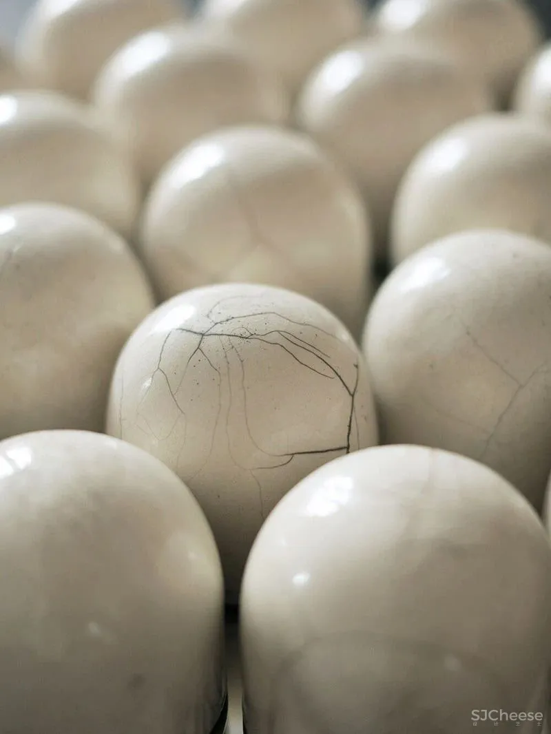 85㎡ 精致公寓,用雕塑做装饰太有腔调了!