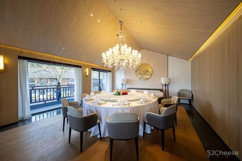 东钱湖畔再现国牌奢华酒店，在隈研吾的美术馆旁，建了一座日式庭院