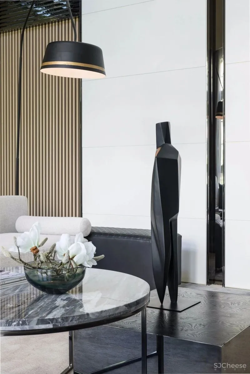 600㎡极致高级灰别墅