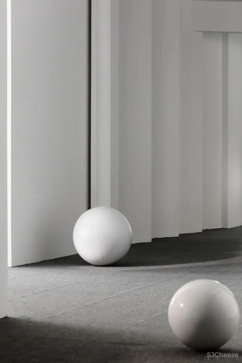 极简办公空间充满格调 尺度之下的自由