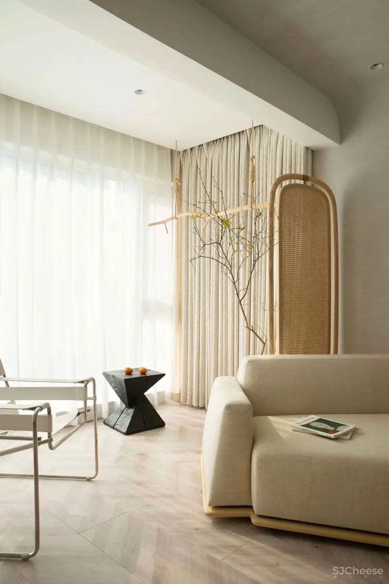 原木与奶白,116㎡极简空间的雅致静谧|无见设计